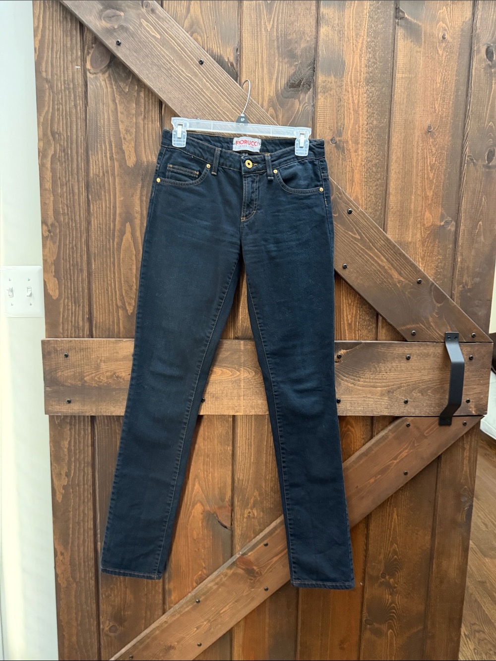 Excellent Condition Fiorucci Women Dark Blue Jeans Waist 14” Inseam 33” Rise 8”
